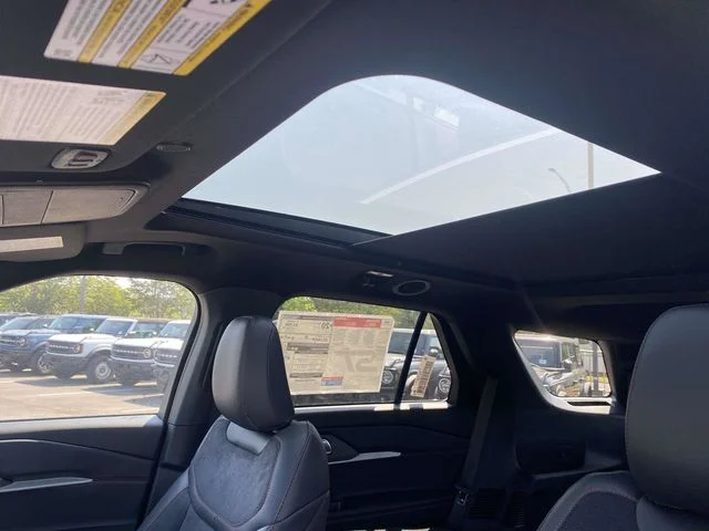 New 2026 Space White Metallic Ford ST image 12