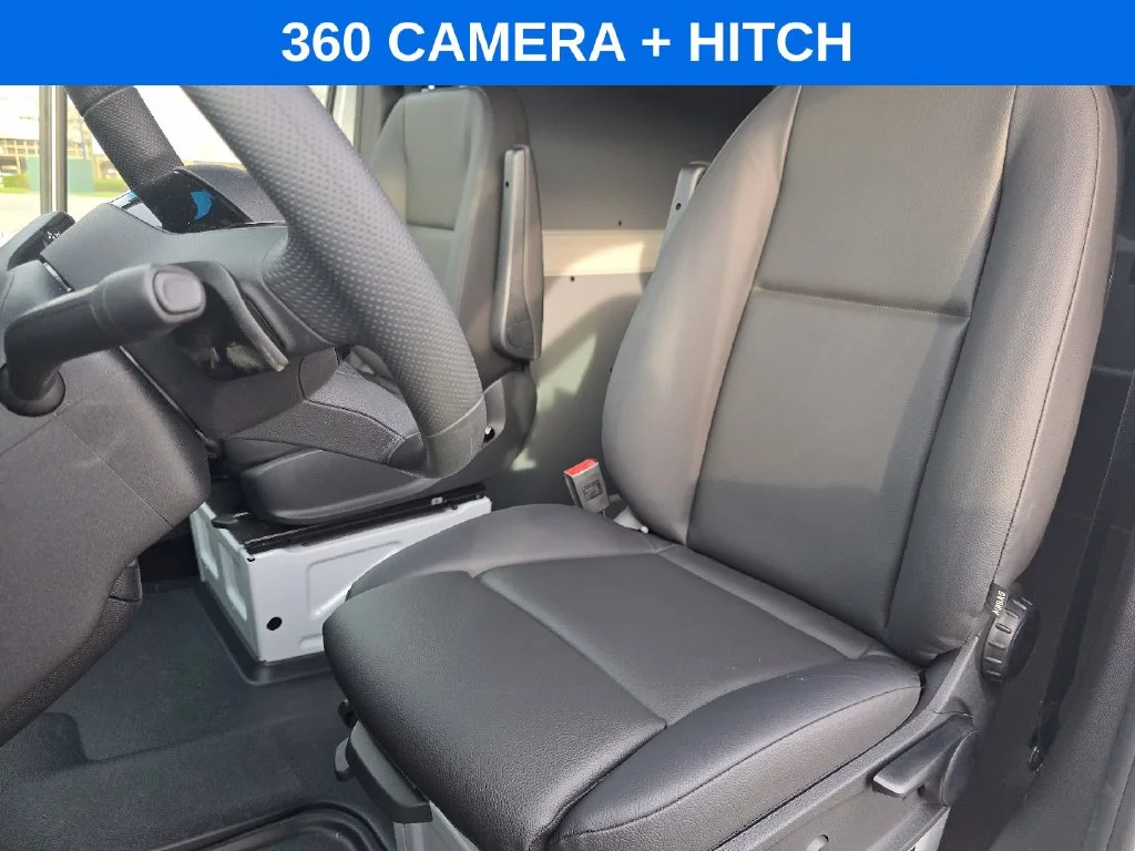 New 2026 Arctic White Mercedes-Benz Cargo 170 WB image 18