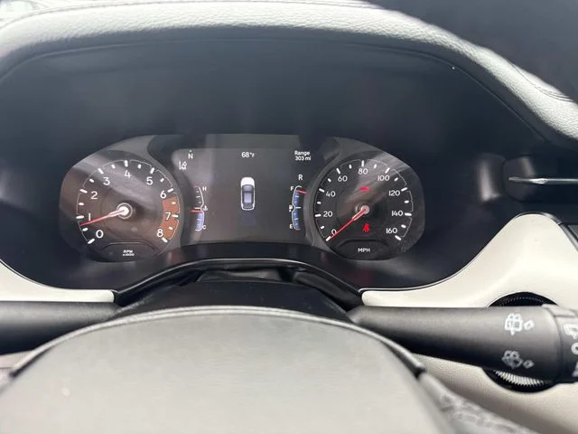 Used 2025 White Jeep Limited image 38