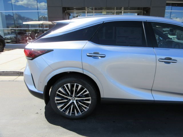 New 2026 Iridium Lexus PREMIUM PLUS image 18