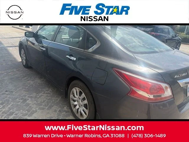 Used 2013 Gray Nissan 2.5 S image 42