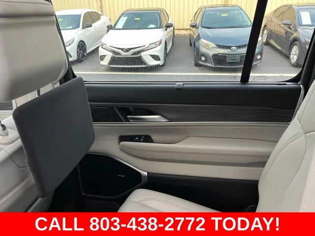 Used 2023 Gray Jeep Series III image 18