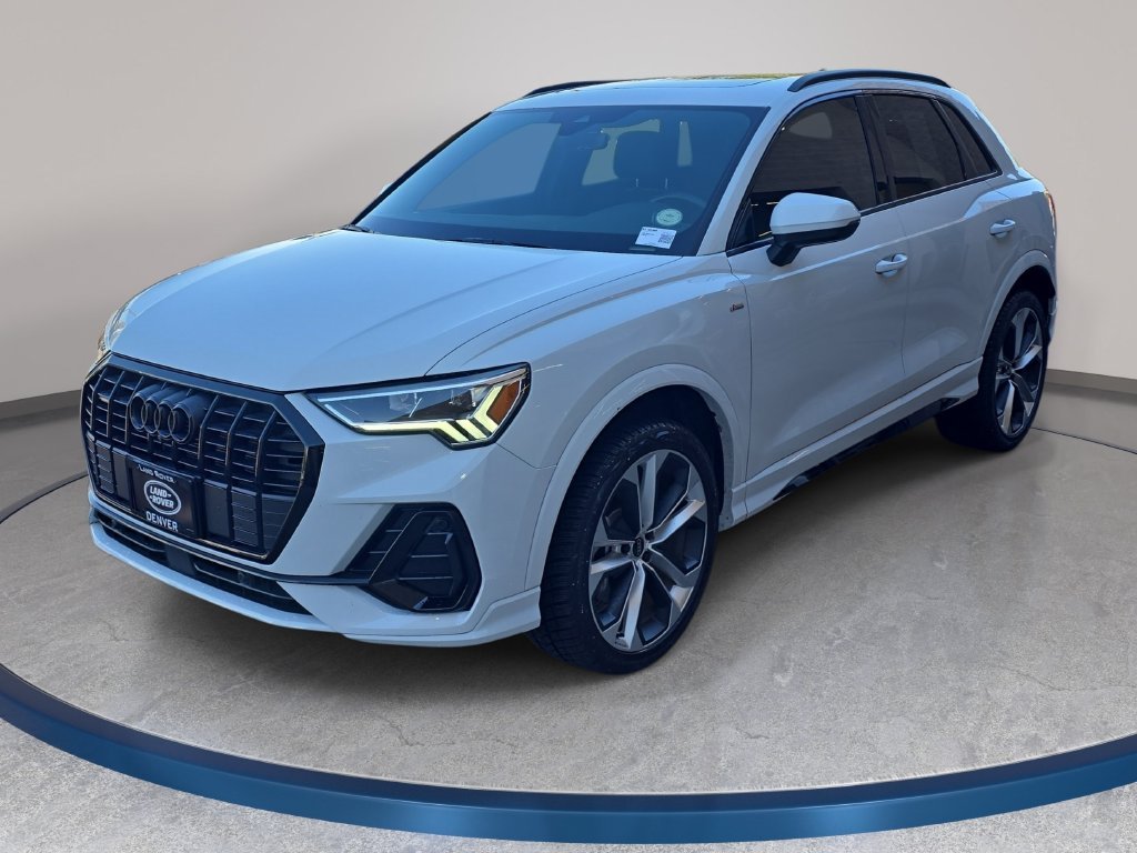 2022 Audi Q3