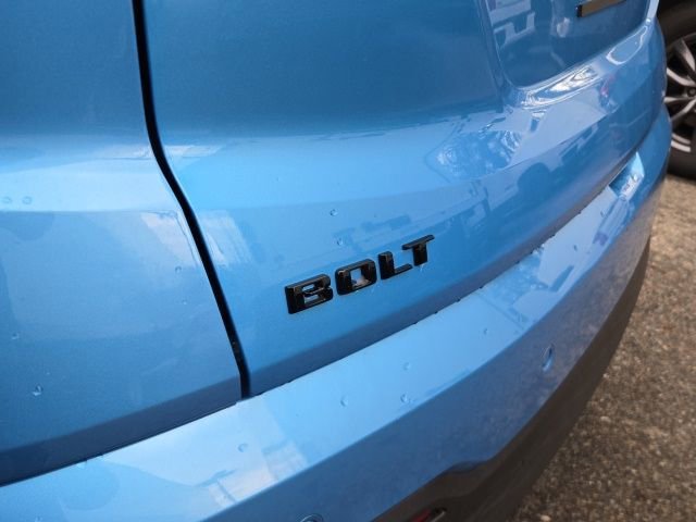 New 2027 Marina Blue Metallic Chevrolet RS image 7