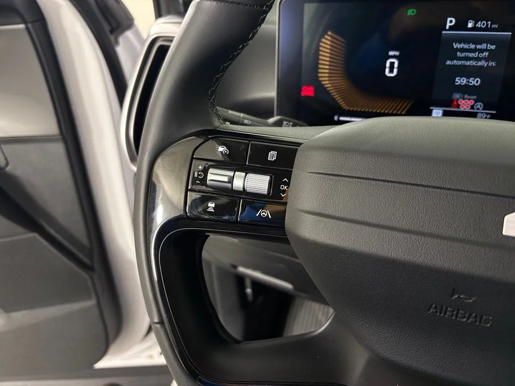 New 2026 Glacial White Pearl Kia LX image 19