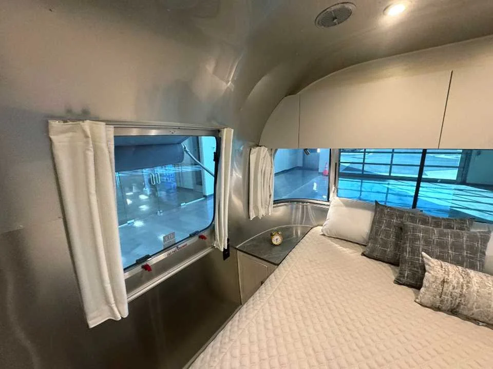 New 2026 SILVER AIRSTREAM  image 32