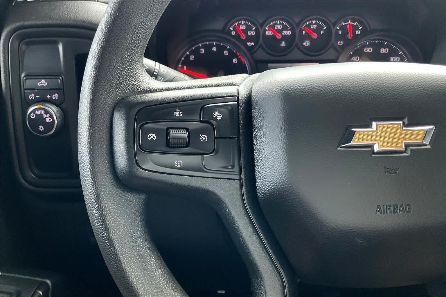 2023 Chevrolet Silverado 1500 Custom - Photo 18