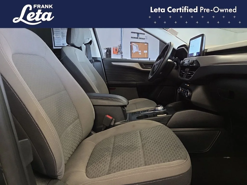 Certified Used 2022 Blue Ford SE image 20