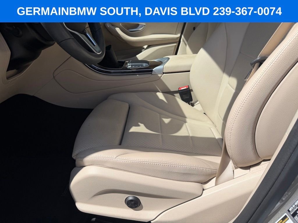 Used 2022 Mojave Silver Metallic Mercedes-Benz GLC 300 image 20