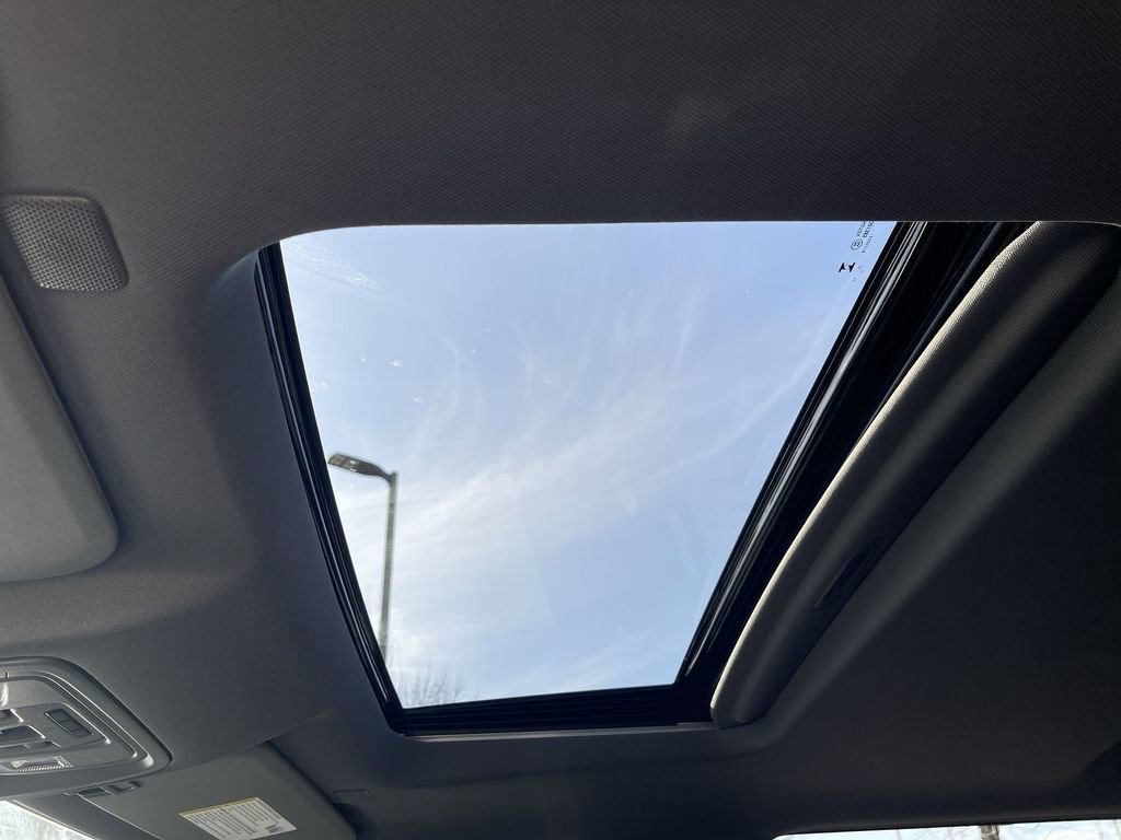 New 2026 Onyx Black GMC SLT image 19