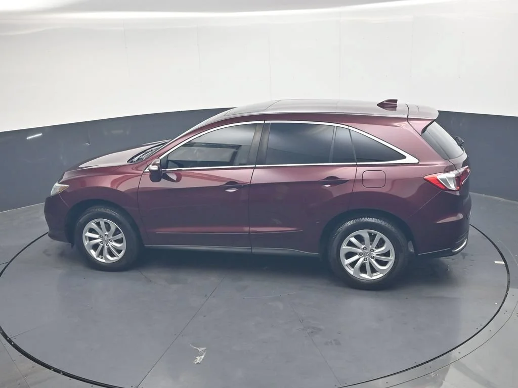 Used 2018  Acura Technology Package image 22