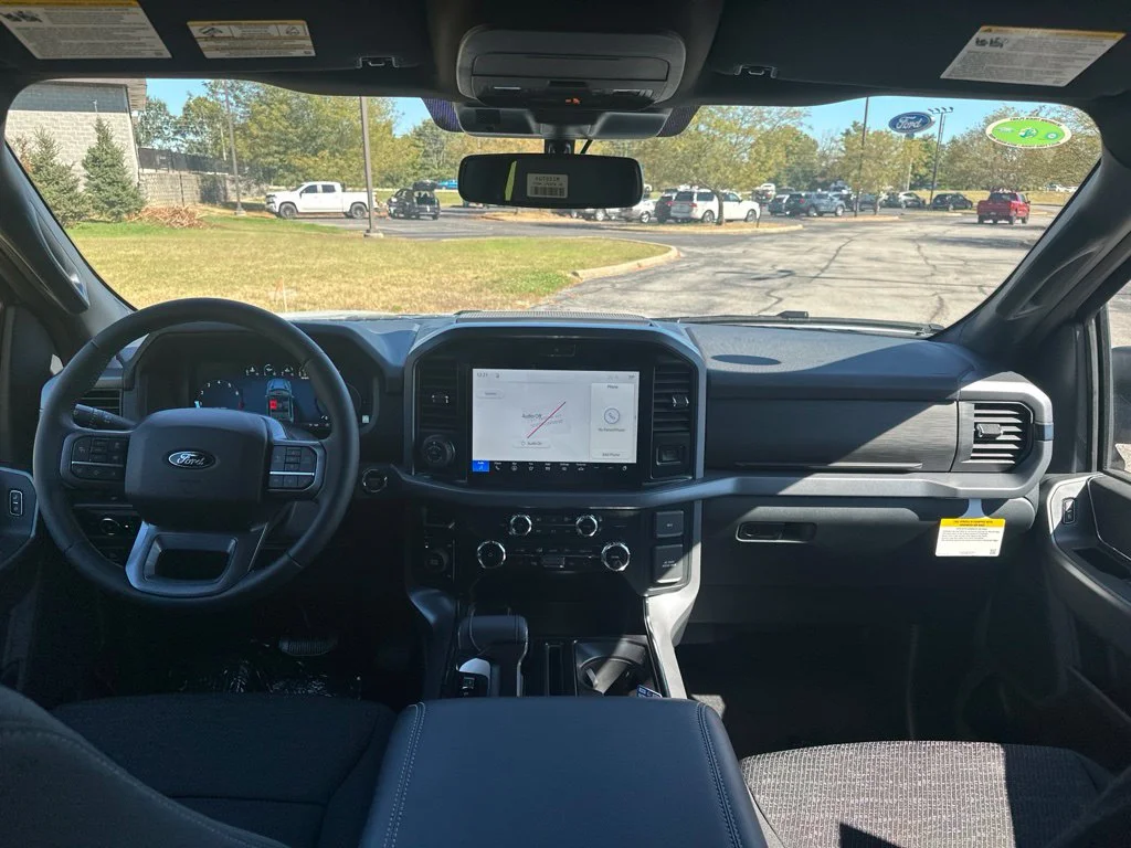 New 2026 Avalanche Ford XLT image 13