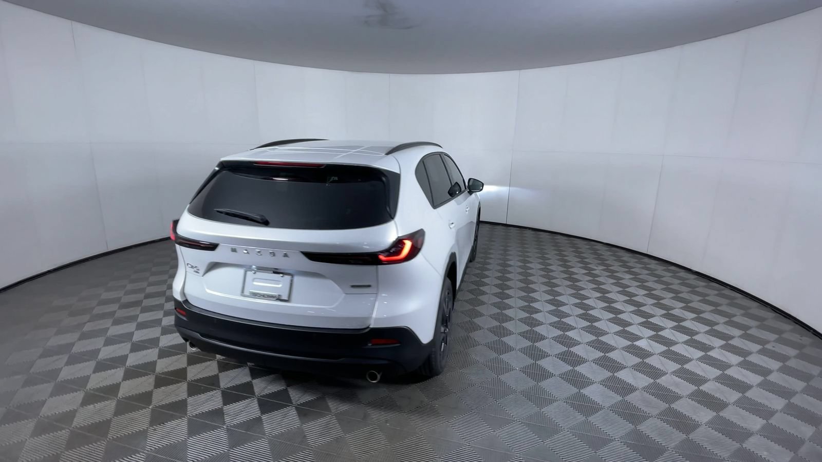 New 2026 Rhodium White Metallic Mazda 2.5 S Preferred image 8