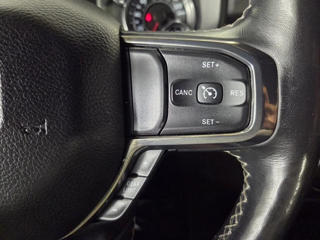 Used 2021 Bright White Clearcoat Ram Big Horn image 17