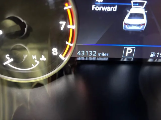 Used 2019 Blue Nissan 2.5 S image 18