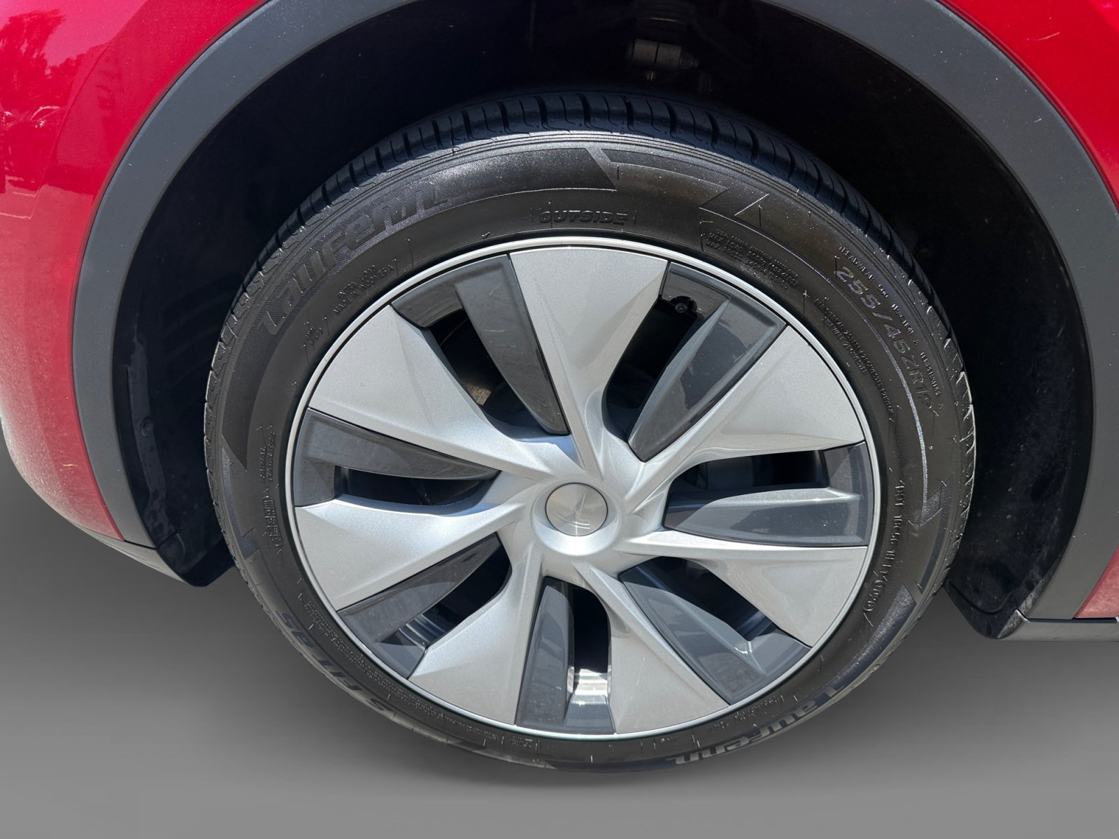 Used 2024 Ultra Red Tesla Long Range image 9