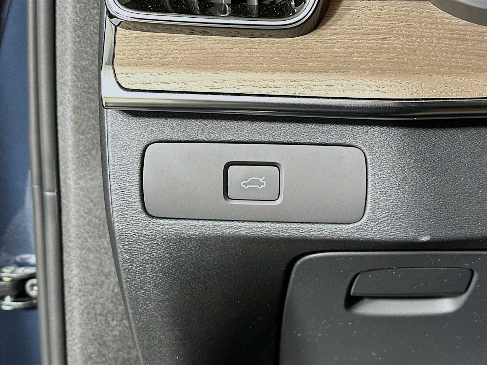 New 2026 Denim Blue Volvo Plus image 10