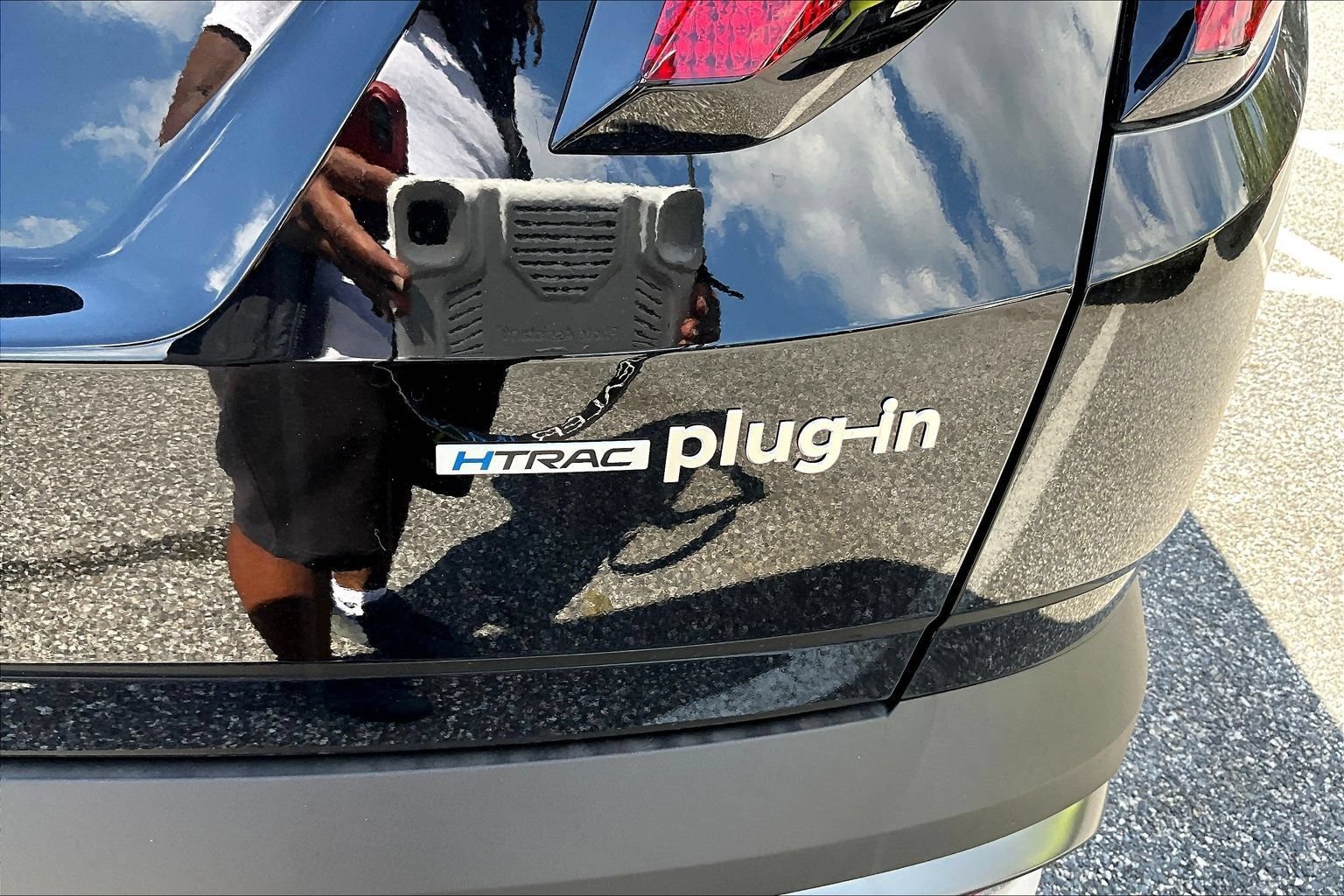 New 2026 Black Hyundai SEL image 9