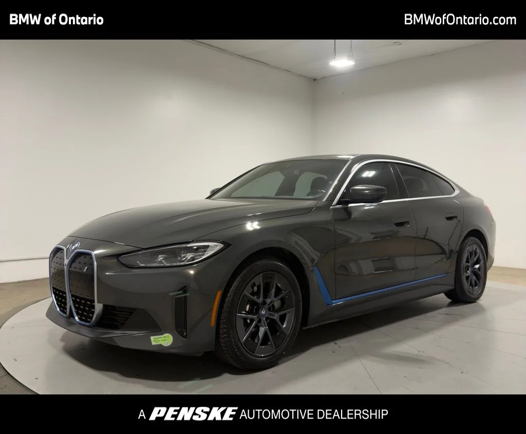 2023 BMW i4 eDrive35's photo
