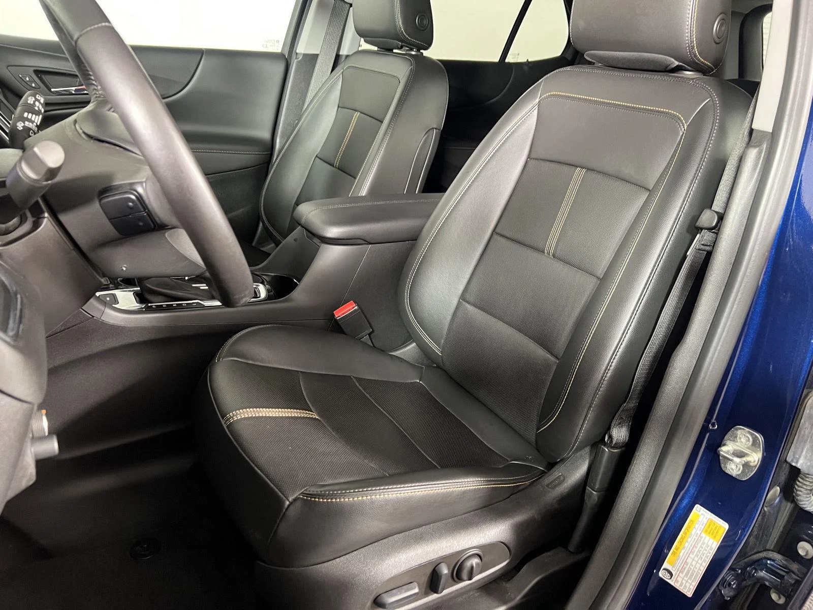 Used 2022 BLUE GLOW METALLIC Chevrolet Premier image 37