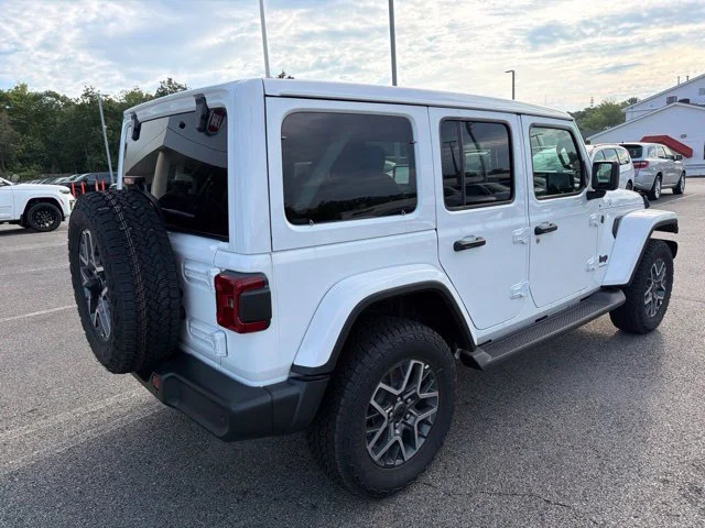 New 2026 White Jeep Sahara image 3