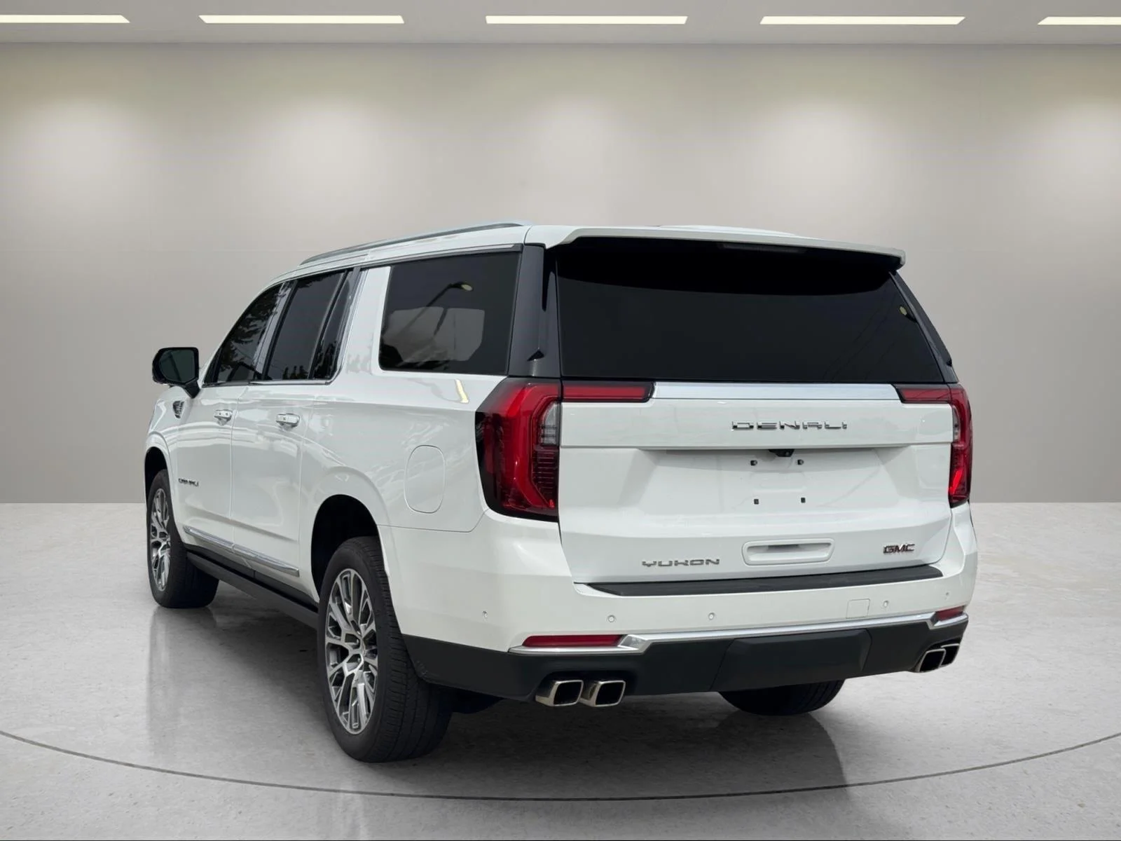 Used 2026 Summit White GMC Denali image 3