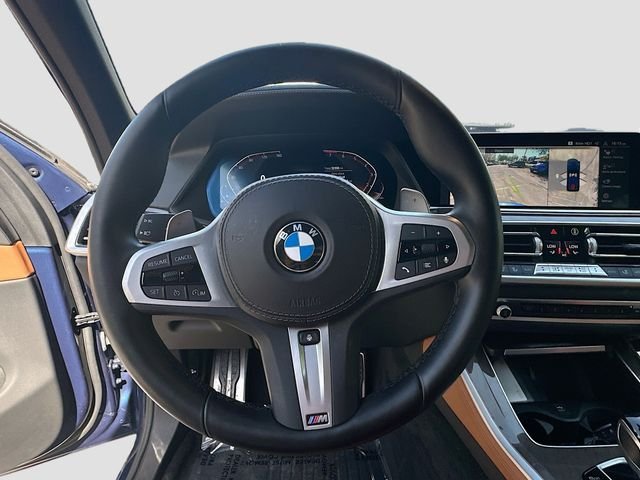 Used 2022 Blue BMW xDrive40i image 11