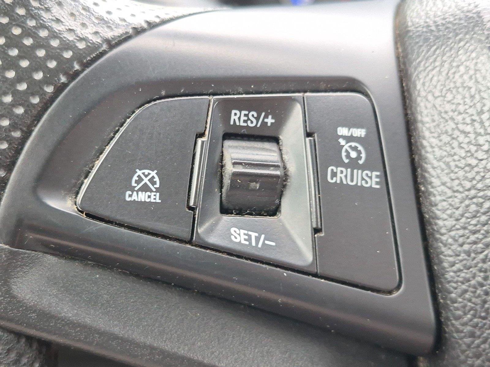 Used 2015 Brilliant Blue Metallic Chevrolet LT image 20