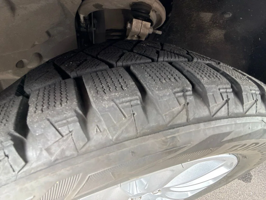 Used 2020 White Land Rover HSE image 28