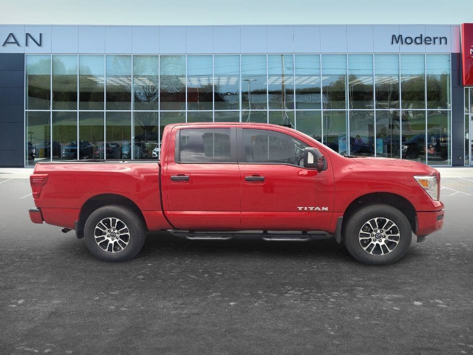 Used 2024 Red Alert Nissan SV image 4
