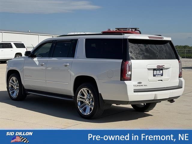 Used 2018 White Frost Tricoat GMC SLT image 8