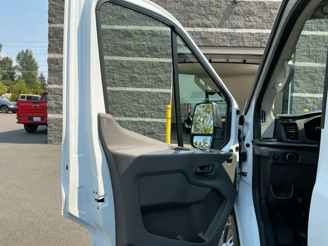 New 2026 Oxford White Ford Base image 12