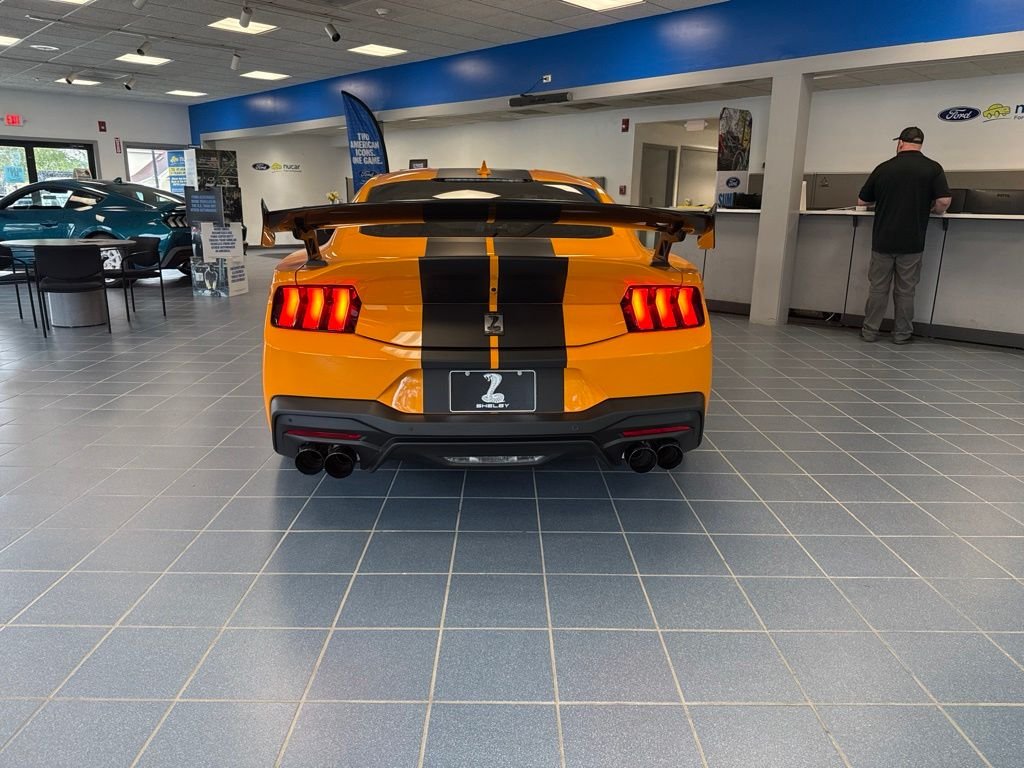 New 2026 Orange Fury Metallic Tri-Coat Ford GT Premium image 16