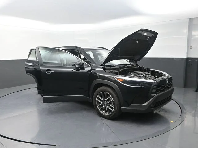 Used 2026 Black Toyota XLE image 38