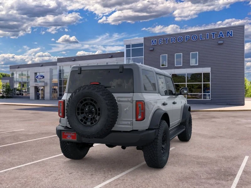 New 2026 White Ford Outer Banks image 8