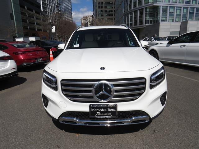 Certified Used 2025 Polar White Mercedes-Benz GLB 250 image 6