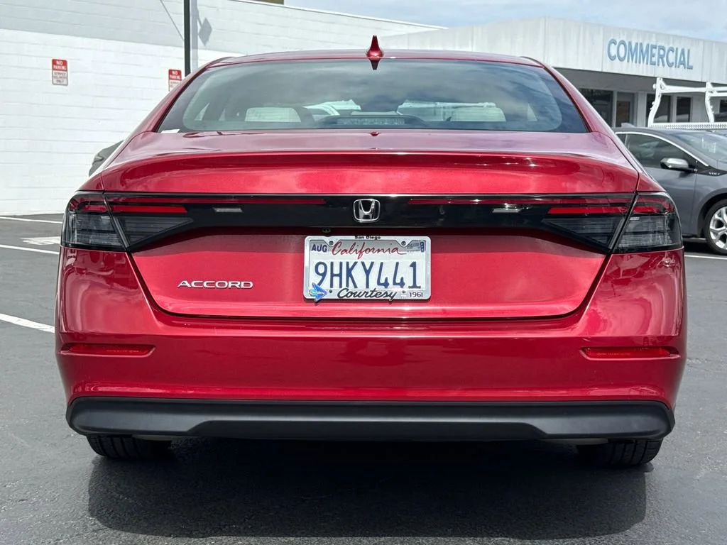 Used 2023 Red Honda LX image 9