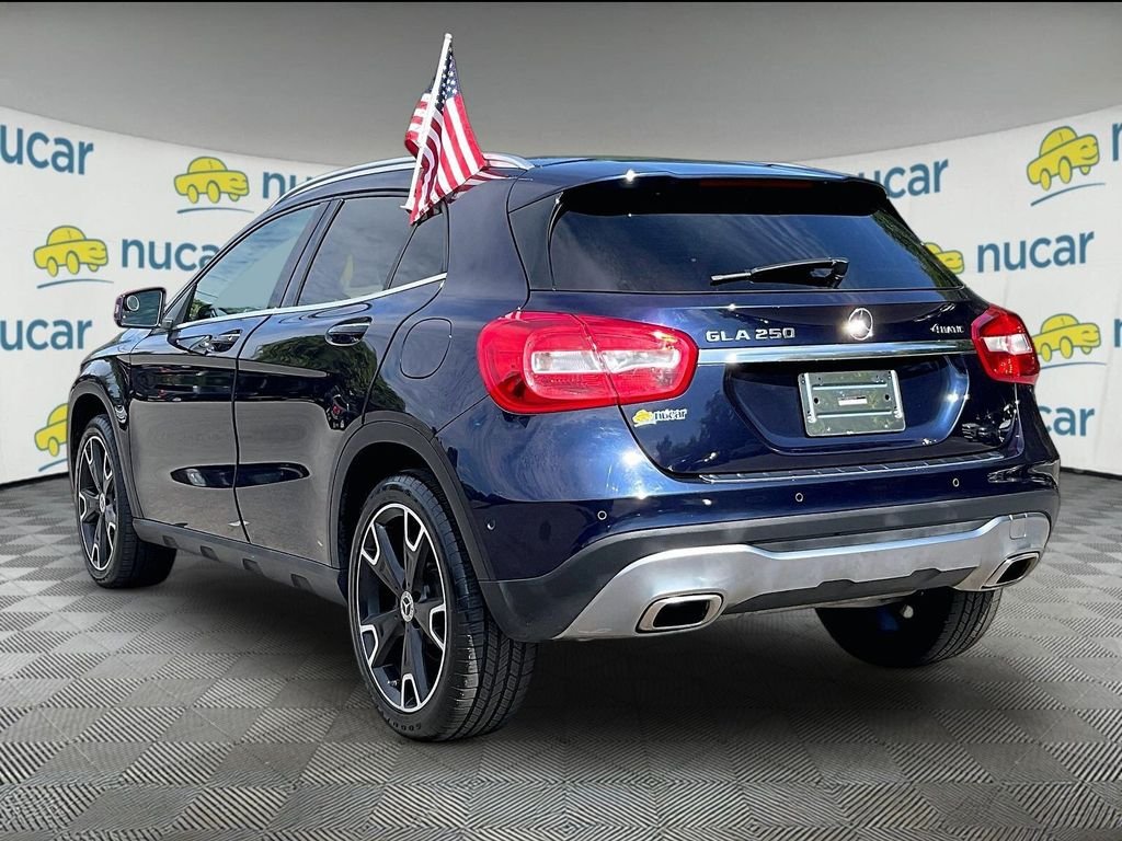 Used 2018 Gray Mercedes-Benz GLA 250 image 4