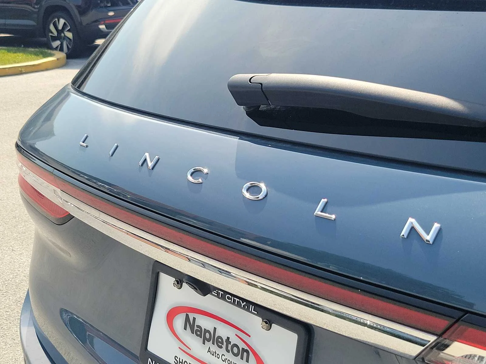 Used 2023 Vapor Blue Lincoln Reserve image 6