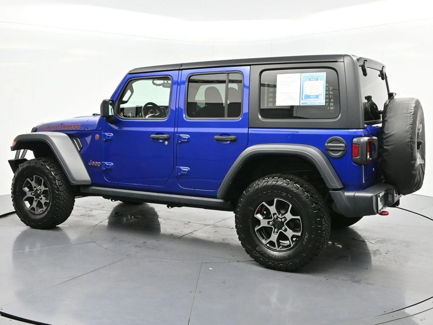 Used 2018 Ocean Blue Metallic Clearcoat Jeep Rubicon image 5