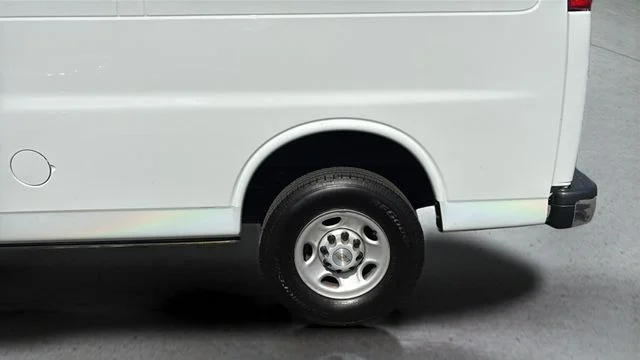 Used 2022 White Chevrolet Work Van image 35
