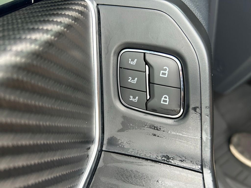 Used 2025 Green Ford Raptor image 15