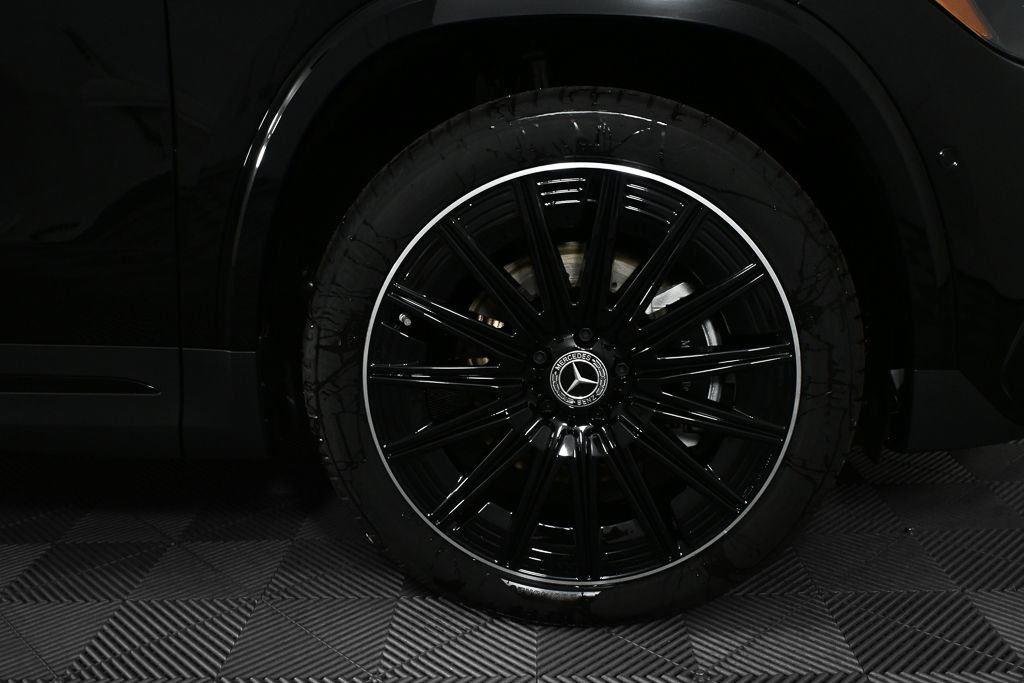 New 2026 Night Black Mercedes-Benz GLA 250 image 38
