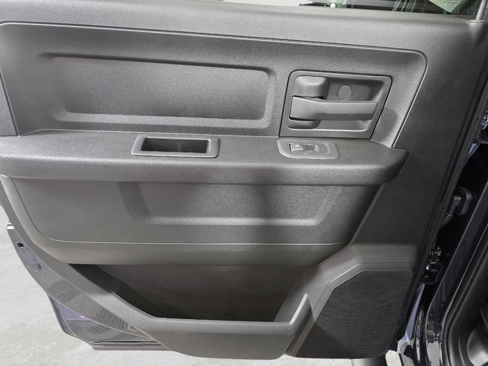 2026 RAM 2500 Tradesman - Photo 18