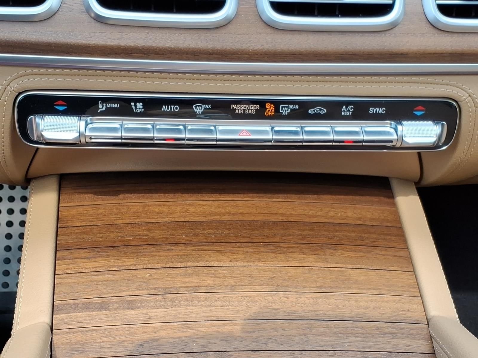 Certified Used 2024  Mercedes-Benz GLS 450 image 21