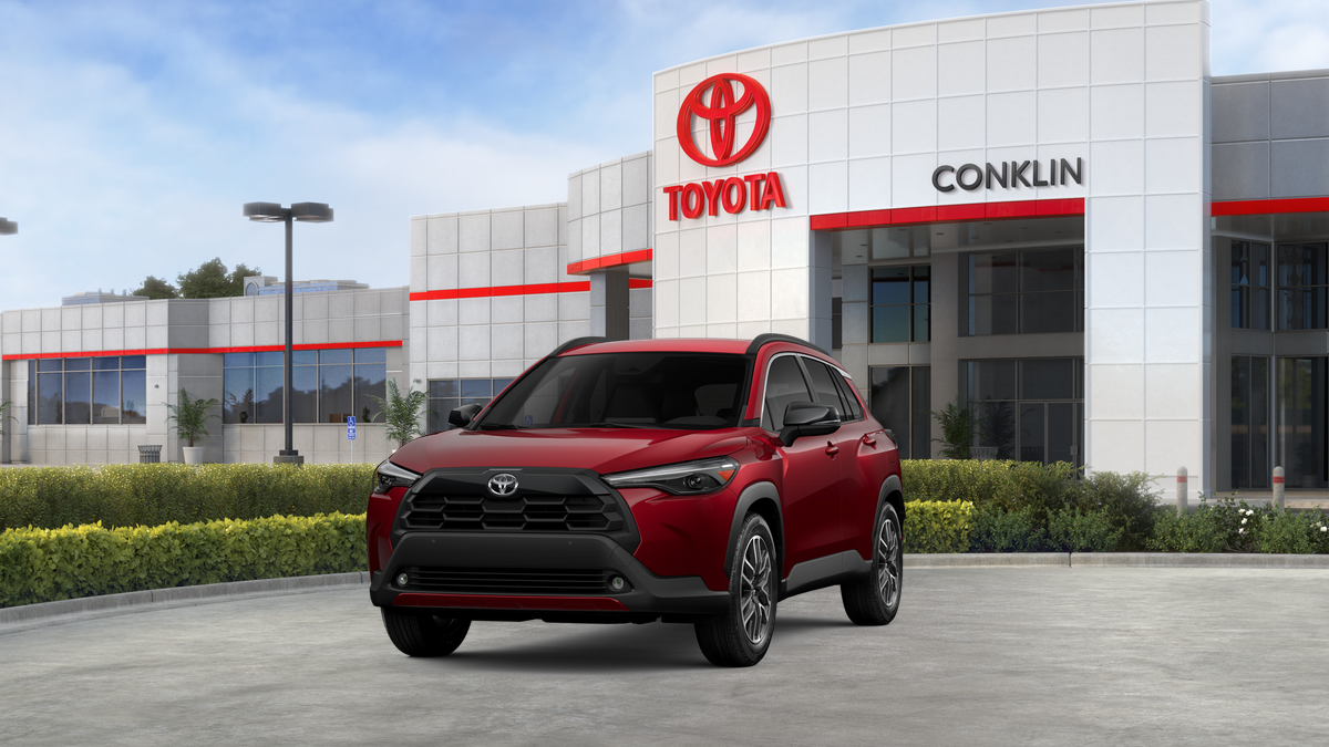 New 2026 Soul Red Crystal Toyota XLE image 18