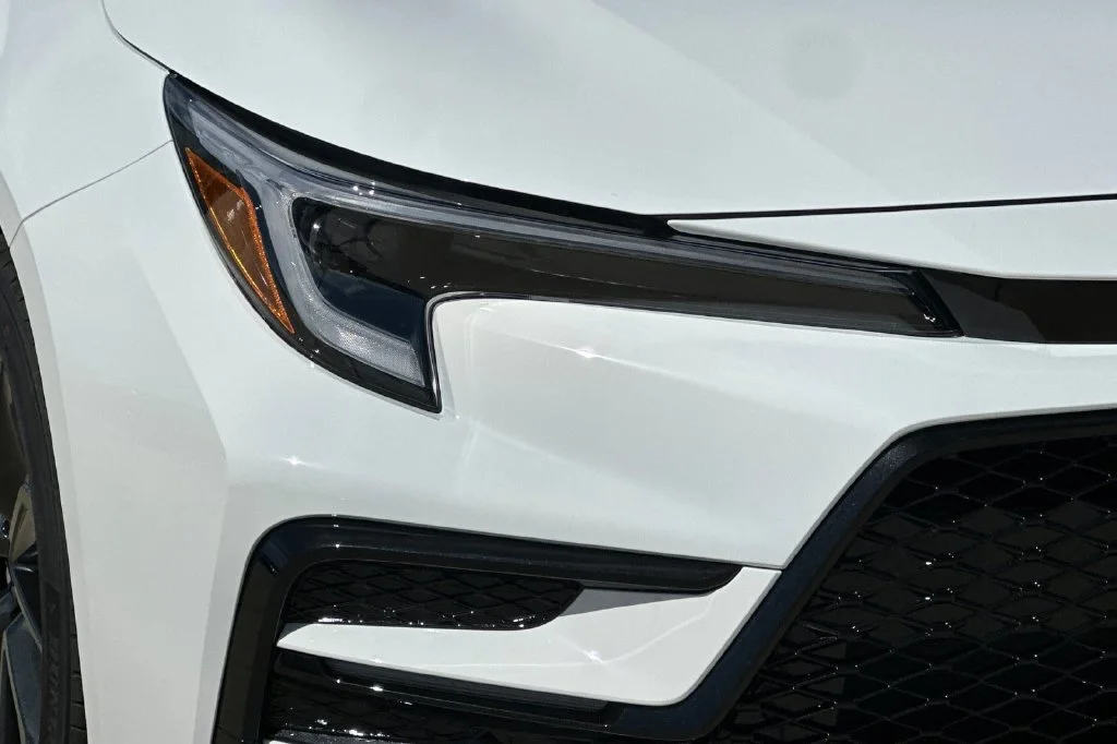 New 2027 Ice Cap Toyota  SE image 29