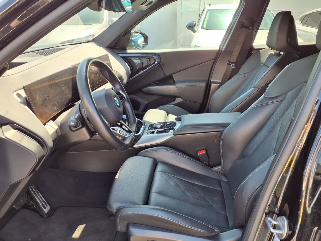 2025 BMW X3 30 - Photo 15
