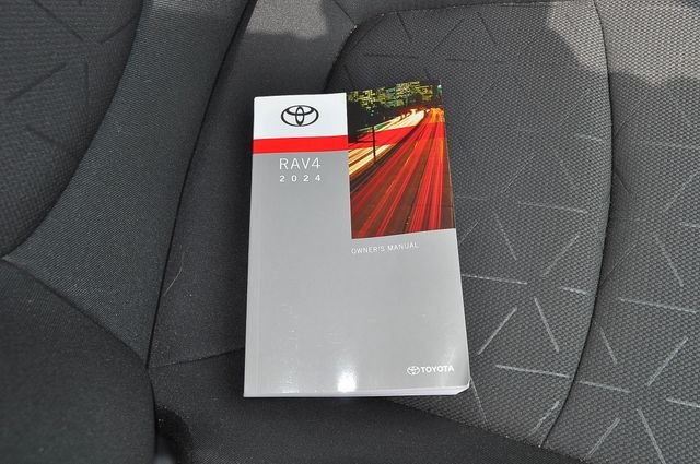 Used 2024 White Toyota XLE image 19
