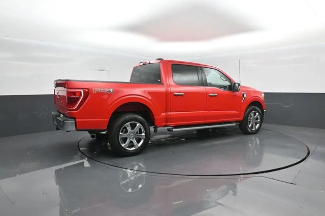 Used 2023 Race Red Ford XLT image 8